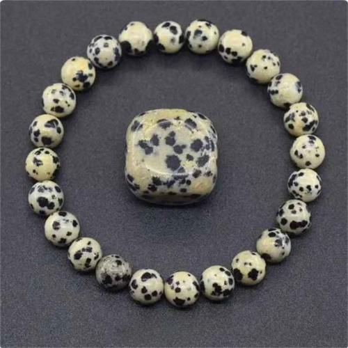 Avery - Symbool voor Positiviteit, Bescherming en een Zorgeloze Levenshouding